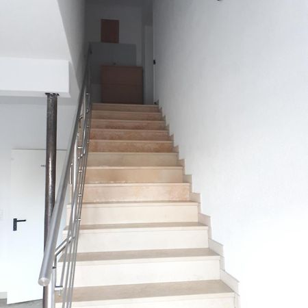 Gaestehaus Gl Ellwangen Bagian luar foto