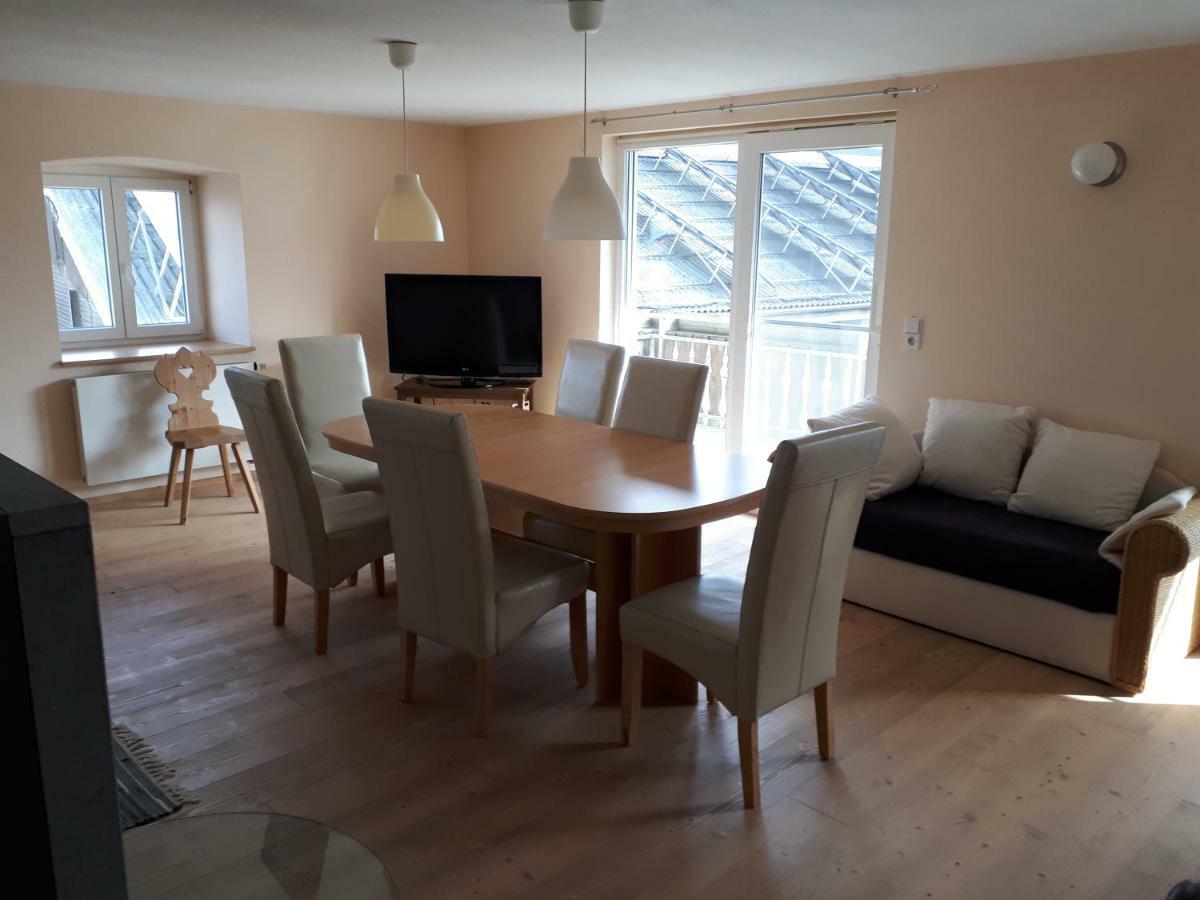 Gaestehaus Gl Ellwangen Bagian luar foto