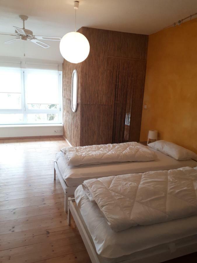Gaestehaus Gl Ellwangen Bagian luar foto