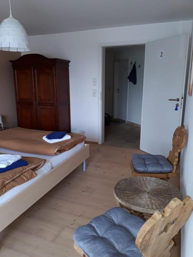 Gaestehaus Gl Ellwangen Bagian luar foto