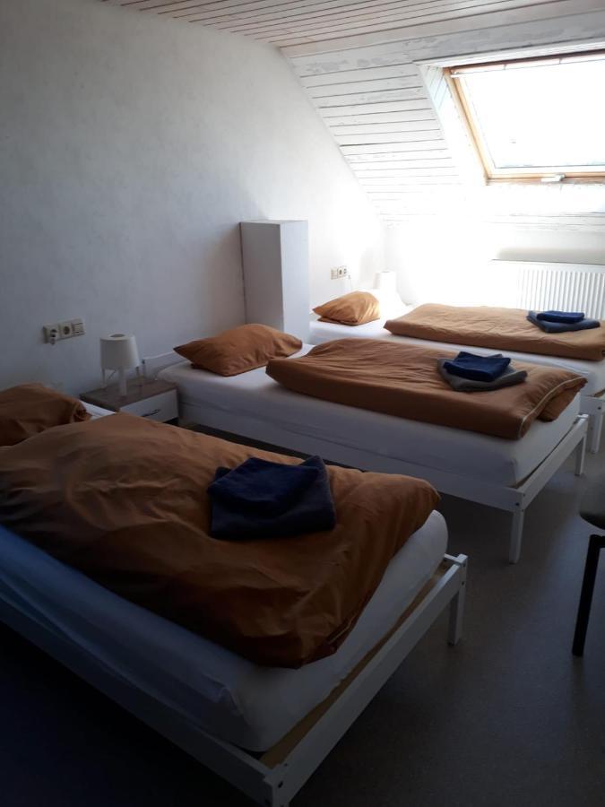 Gaestehaus Gl Ellwangen Bagian luar foto